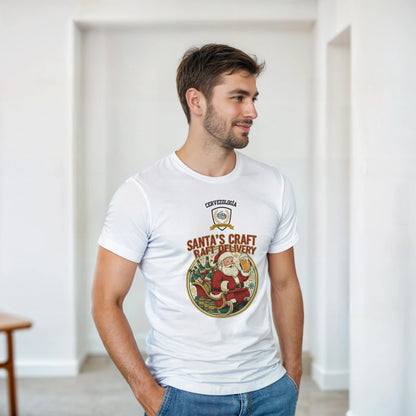 Camiseta blanca de manga corta con estampado de Santa y cerveza en el pecho