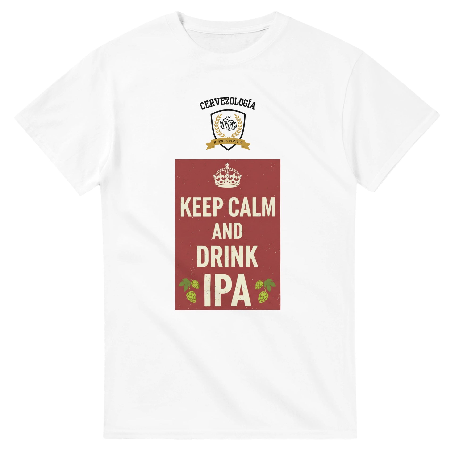 Camiseta blanca con estampa frontal “KEEP CALM AND DRINK IPA” y emblema