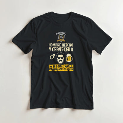 Camiseta negra de hombre con estampado gráfico en el pecho y manga corta
