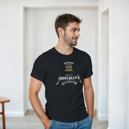Camiseta negra con estampado Beertallica visible al pecho, estilo unisex.