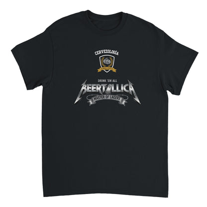 Camiseta negra con estampado Beertallica y cinta inferior, manga corta.