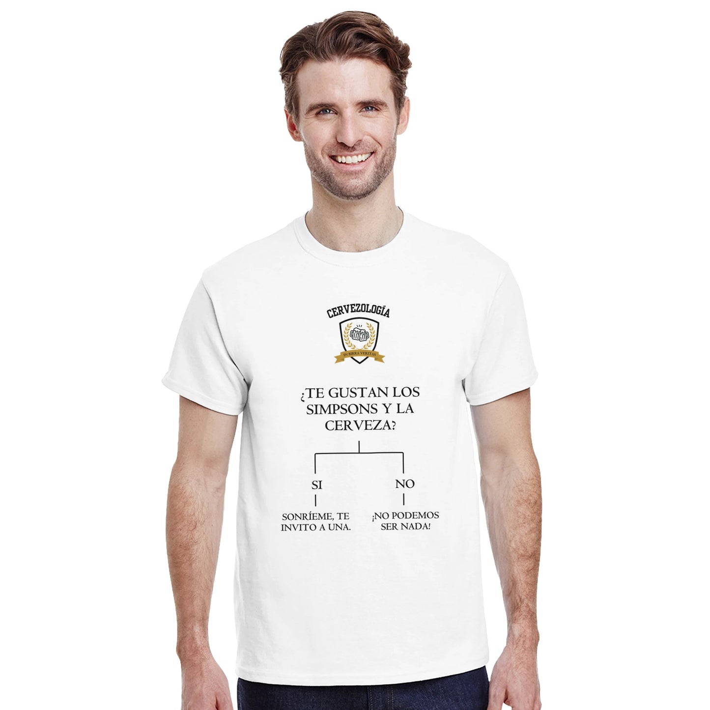 Camiseta blanca de manga corta con estampado frontal de cerveza y diagrama con Si/No