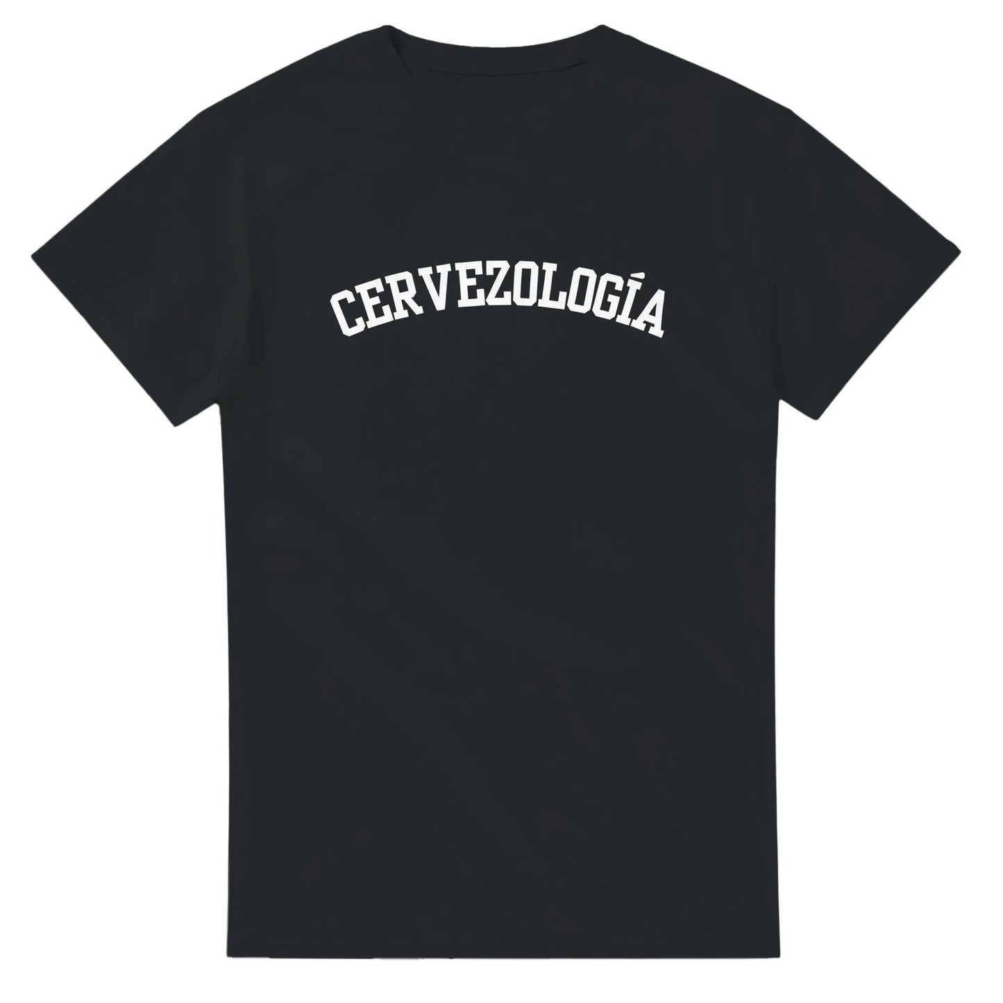 Camiseta negra con estampado CERVEZOLOGÍA en el pecho.