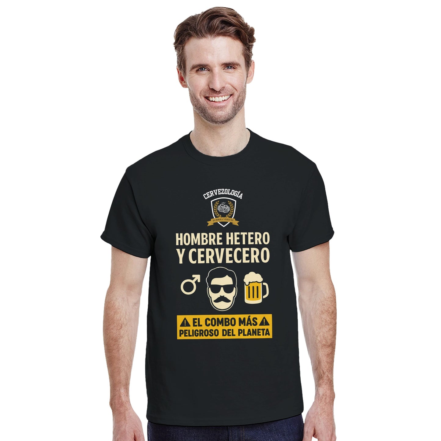 Camiseta negra de hombre de manga corta con estampado frontal color amarillo