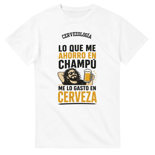 Camiseta blanca con estampado frontal grande y cuello redondo, vista frontal.