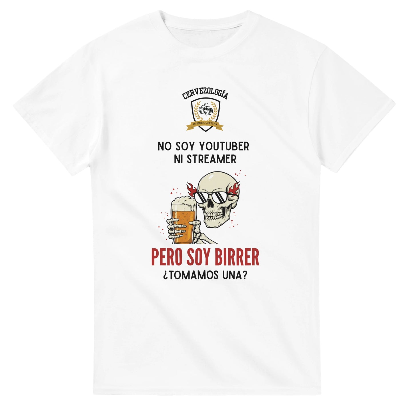 Camiseta blanca con estampado frontal de calavera cervecera y texto Pero soy birrer