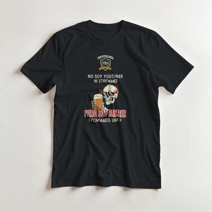 Camiseta negra con ilustración de calavera con cerveza y texto Tomamos una